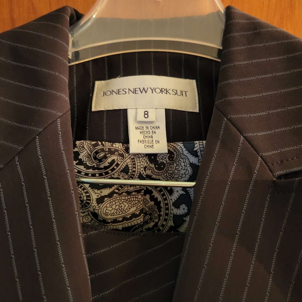 Business Suit, brown, striped, size 8, NWT